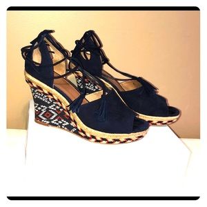 Cabi Isla Wedge #6001 from Spring 2017